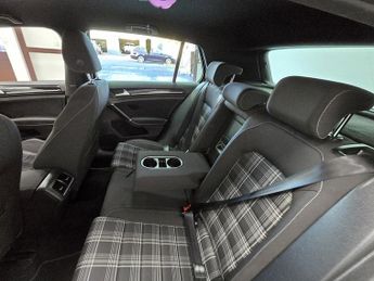 Volkswagen Golf TDI BlueMotion Tech GTD