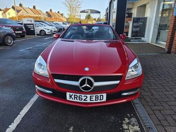 Mercedes-Benz SLK 1.8 SLK200 BlueEfficiency Convertible 2dr Petrol G-Tronic+ Euro 