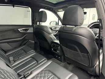 Audi Q7 3.0 TDI V6 Vorsprung SUV 5dr Diesel Tiptronic quattro Euro 6 (s/