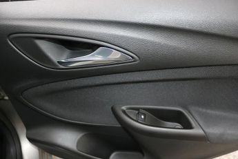 Vauxhall Astra Design Cdti S/S