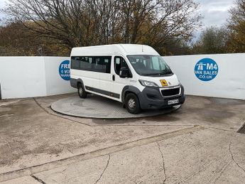 Peugeot Boxer BlueHDi 440 17 Seater Lite Euro 6