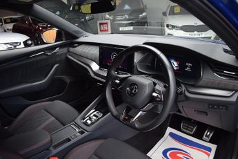 Skoda Octavia 2.0 TDI vRS Estate 5dr Diesel DSG 4WD Euro 6 (s/s) (200 ps)