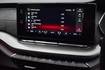 Skoda Octavia 2.0 TDI vRS Estate 5dr Diesel DSG 4WD Euro 6 (s/s) (200 ps)