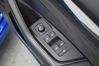 Skoda Octavia 2.0 TDI vRS Estate 5dr Diesel DSG 4WD Euro 6 (s/s) (200 ps)