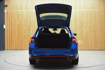 Skoda Octavia 2.0 TDI vRS Estate 5dr Diesel DSG 4WD Euro 6 (s/s) (200 ps)