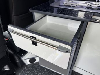 Volkswagen Transporter T6.1 T30 110 SWB