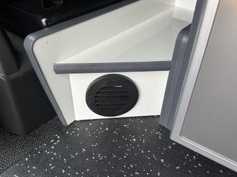 Volkswagen Transporter T6.1 T30 110 SWB