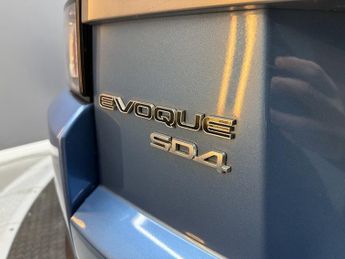 Land Rover Range Rover Evoque 2.2 SD4 Pure SUV 5dr Diesel Auto 4WD Euro 5 (190 ps)