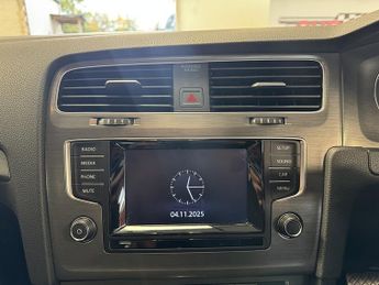 Volkswagen Golf TSI BlueMotion Tech SE