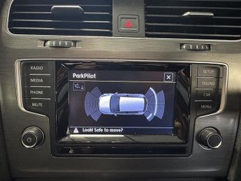 Volkswagen Golf TSI BlueMotion Tech SE