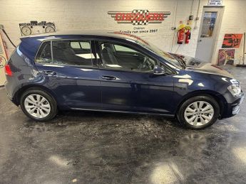 Volkswagen Golf TSI BlueMotion Tech SE