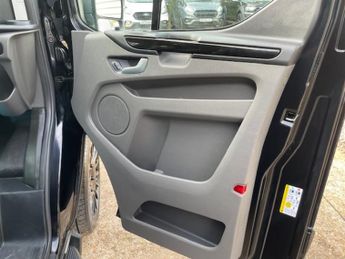 Ford Transit Custom 300 Limited Sport Pack