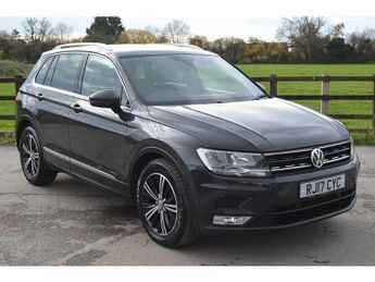 Volkswagen Tiguan TDI BlueMotion Tech SE Navigation