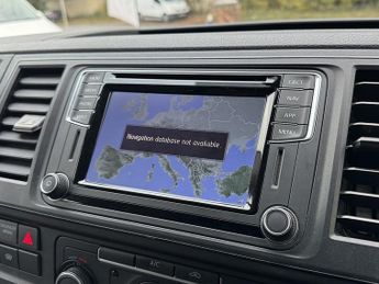 Volkswagen Transporter T6 T30 150 DSG LWB Highline