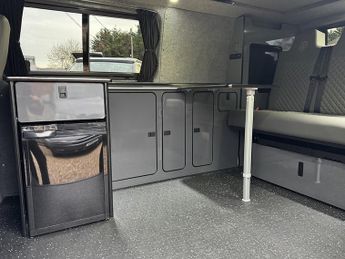 Volkswagen Transporter T6 T30 150 DSG LWB Highline