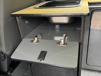 Volkswagen Transporter T6 T30 150 DSG LWB Highline