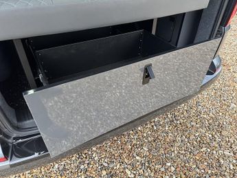 Volkswagen Transporter T6 T30 150 DSG LWB Highline