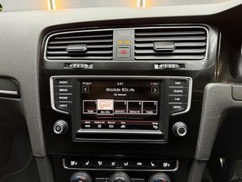 Volkswagen Golf 2.0 TSI BlueMotion Tech GTI Hatchback 5dr Petrol DSG Euro 6 (s/s