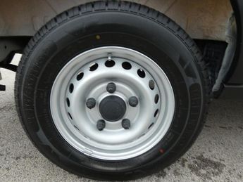 Ford Transit 350 EcoBlue Leader