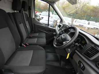 Ford Transit 350 EcoBlue Leader