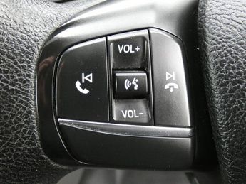 Ford Transit 350 EcoBlue Leader