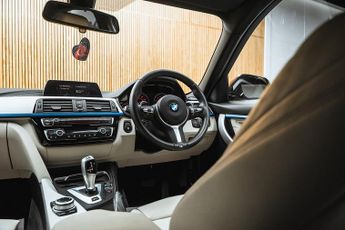 BMW 3 Series 2.0 330e 7.6kWh M Sport Saloon 4dr Petrol Plug-in Hybrid Auto Eu