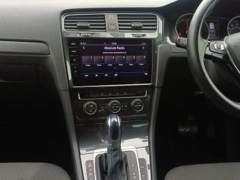 Volkswagen e-Golf e-Golf