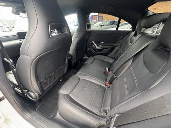 Mercedes-Benz CLA CLA200 AMG Line