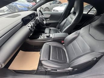 Mercedes-Benz CLA CLA200 AMG Line