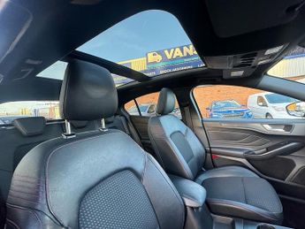 Ford Focus EcoBlue ST-Line X