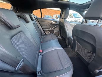 Ford Focus EcoBlue ST-Line X