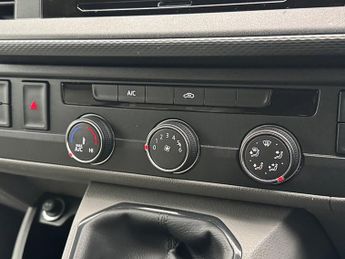 Volkswagen Transporter T6.1 T32 110 LWB