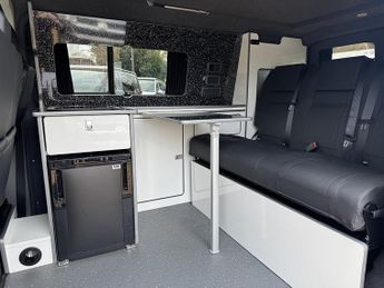 Volkswagen Transporter T6.1 T32 150 DSG SWB Highline