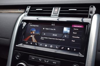 Land Rover Discovery SD V6 HSE