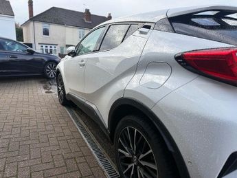 Toyota C-HR 1.8 VVT-h Excel SUV 5dr Petrol Hybrid CVT Euro 6 (s/s) (122 ps)