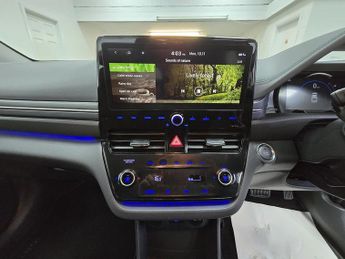 Hyundai IONIQ Premium