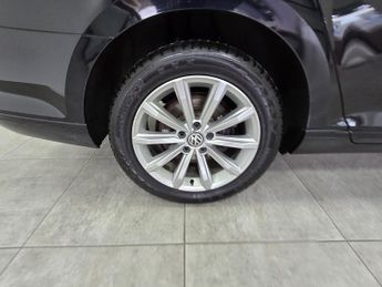 Volkswagen Passat TDI SE Business