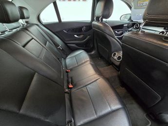 Mercedes-Benz C Class C220d SE