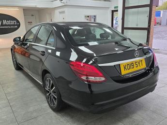 Mercedes-Benz C Class C220d SE