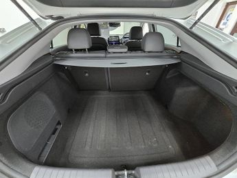 Hyundai IONIQ h-GDi Premium SE