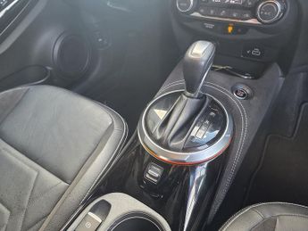 Nissan Juke 1.0 DIG-T Tekna+ SUV 5dr Petrol DCT Auto Euro 6 (s/s) (117 ps)