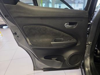 Nissan Juke 1.0 DIG-T Tekna+ SUV 5dr Petrol DCT Auto Euro 6 (s/s) (117 ps)