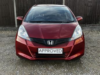 Honda Jazz i-VTEC ES Plus