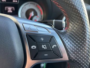 Mercedes-Benz A-Class A180 Blueefficiency Sport