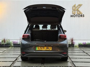 Volkswagen ID.3 Pro Performance 58kWh Family Hatchback 5dr Electric Auto (204 ps