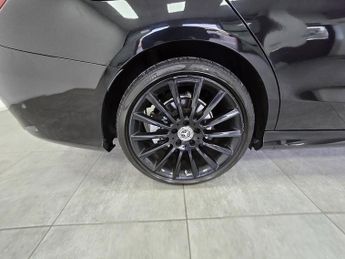 Mercedes-Benz C Class C220d AMG Line