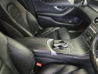Mercedes-Benz C Class C220d AMG Line