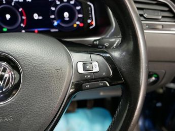 Volkswagen Tiguan Allspace TSI EVO SEL