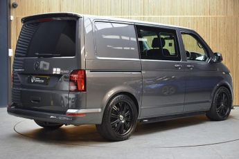 Volkswagen Transporter 2.0 BiTDI T30 Highline Kombi Double Cab 5dr Diesel DSG 4Motion S