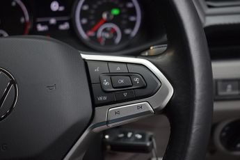 Volkswagen Transporter 2.0 BiTDI T30 Highline Kombi Double Cab 5dr Diesel DSG 4Motion S